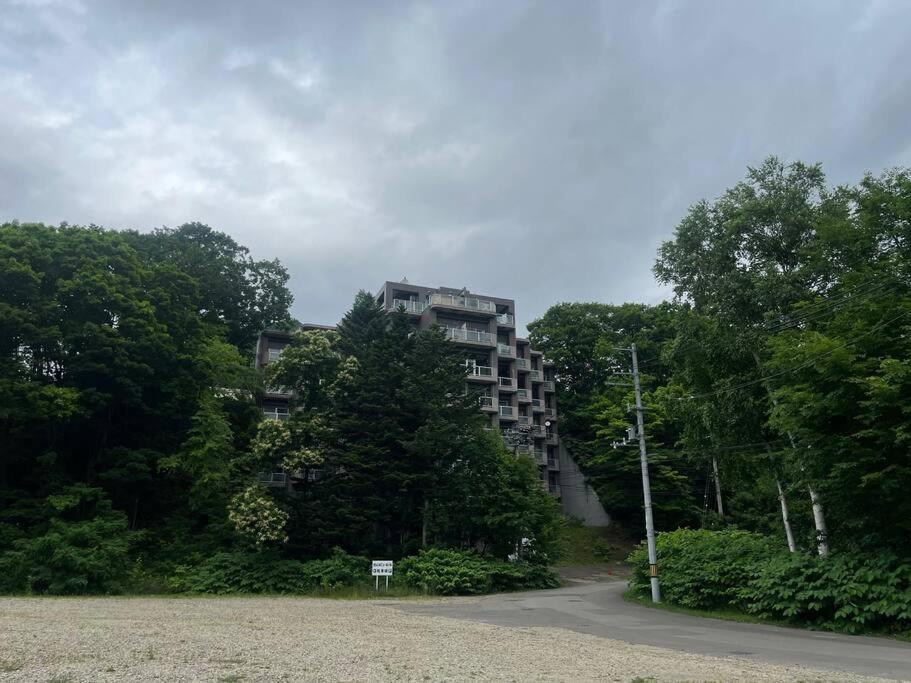 フューデイズコンドミニアム定山渓201号室 Apartment Sapporo Luaran gambar
